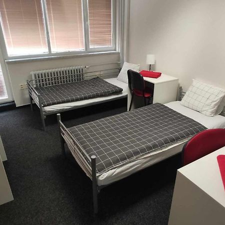 Parkcentrum Lowcost Hotel Near Center Of Ostrava Dış mekan fotoğraf